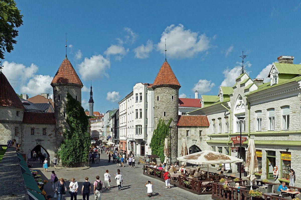 Torres do Portão de Viru, entrada da Cidade Velha de Tallinn